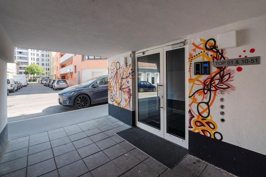 Neu Und Hell In Zentraler Ruhelage Mit Parkplatz Apartment Wien